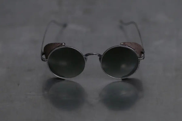 Rigards X UMA WANG Joint Stainless Steel + Natural Stone Handmade Glasses RG00UW1 Series RG-RG00UW1-FGHL Retro Gray Frame Green Lenses